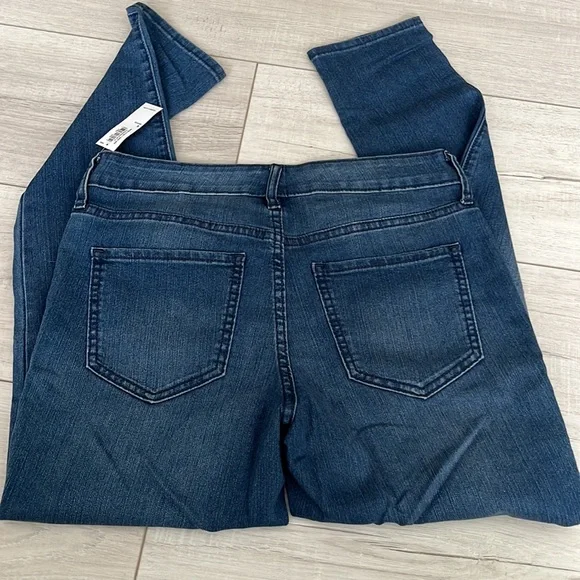 NWT old navy super skinny jeans - Picture 4 of 4